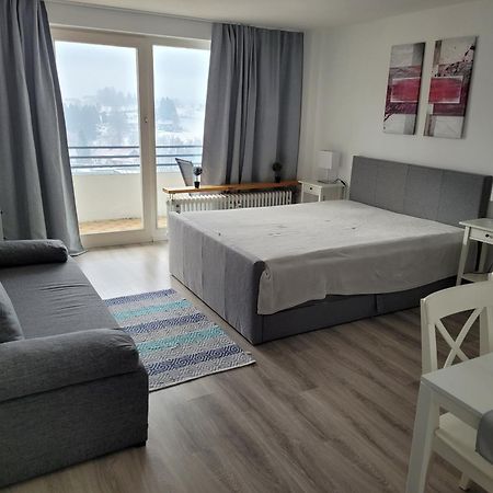 Haus Bergland Apartment นอยไรเคเนา ภายนอก รูปภาพ