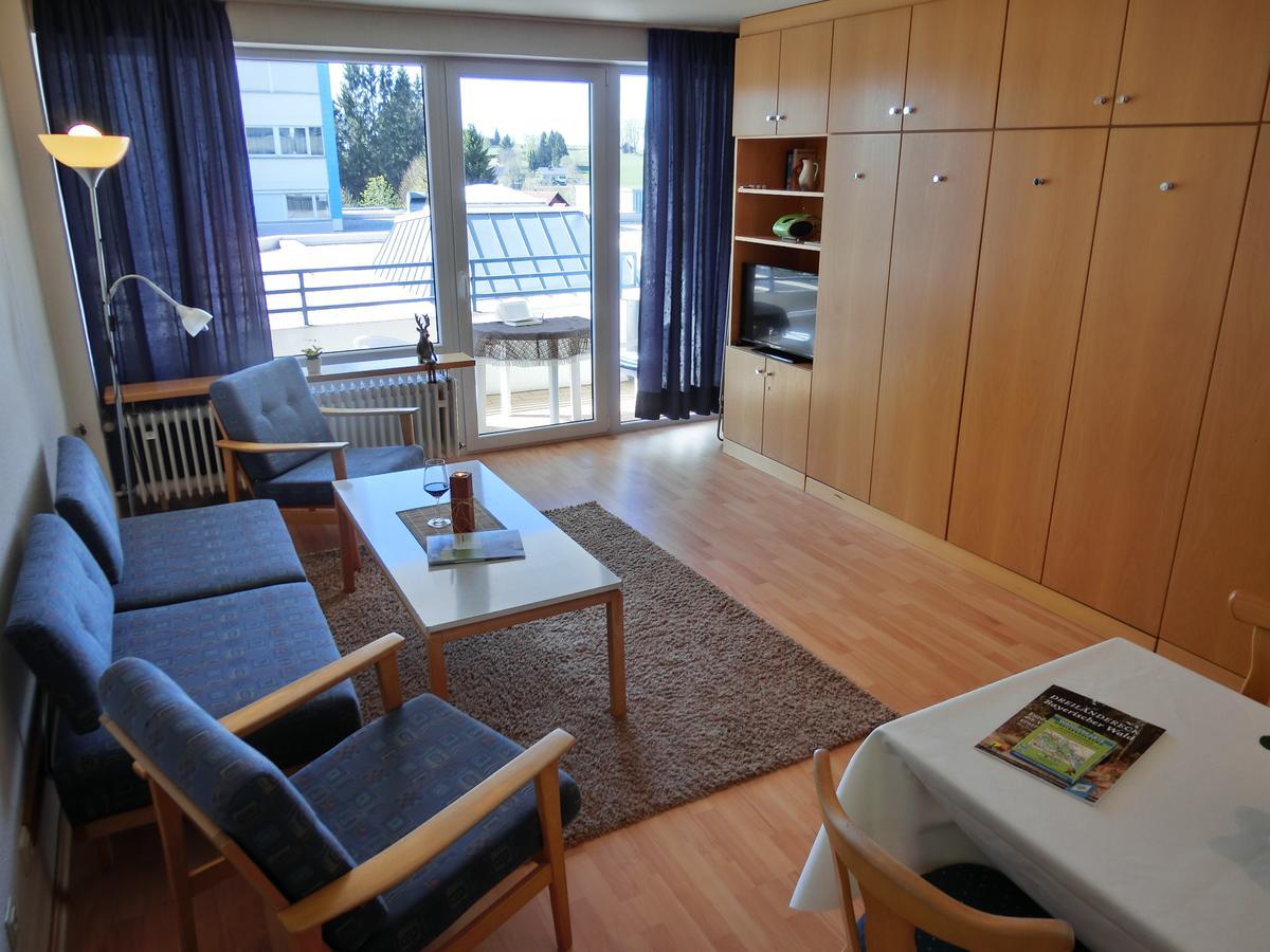 Haus Bergland Apartment นอยไรเคเนา ภายนอก รูปภาพ